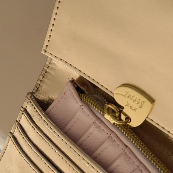 Wallet betsey jonhson new no tag - Picture 4 of 14